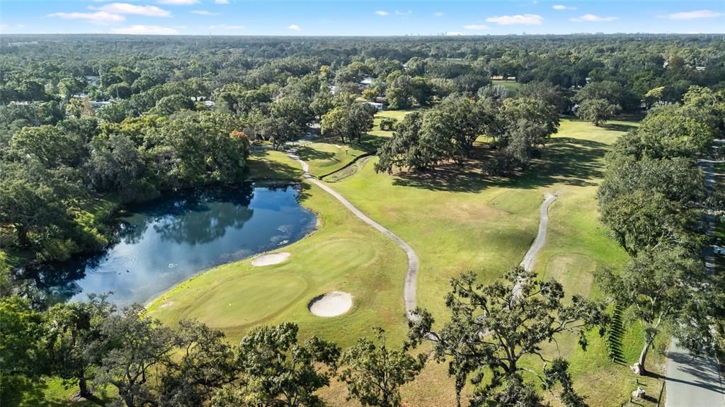 En Venta: $409,000 (3 camas, 2 baños, 1305 Pies cuadrados)