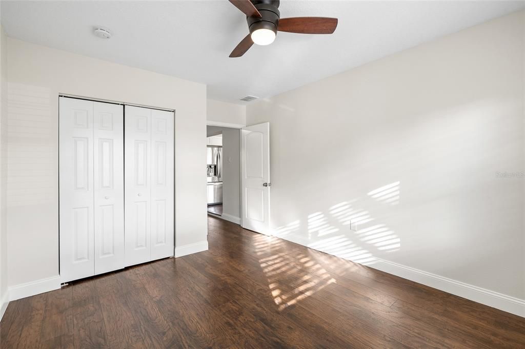 En Venta: $409,000 (3 camas, 2 baños, 1305 Pies cuadrados)