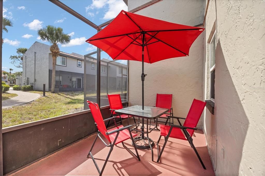 待售: $229,000 (2 贝兹, 0 浴室, 1052 平方英尺)