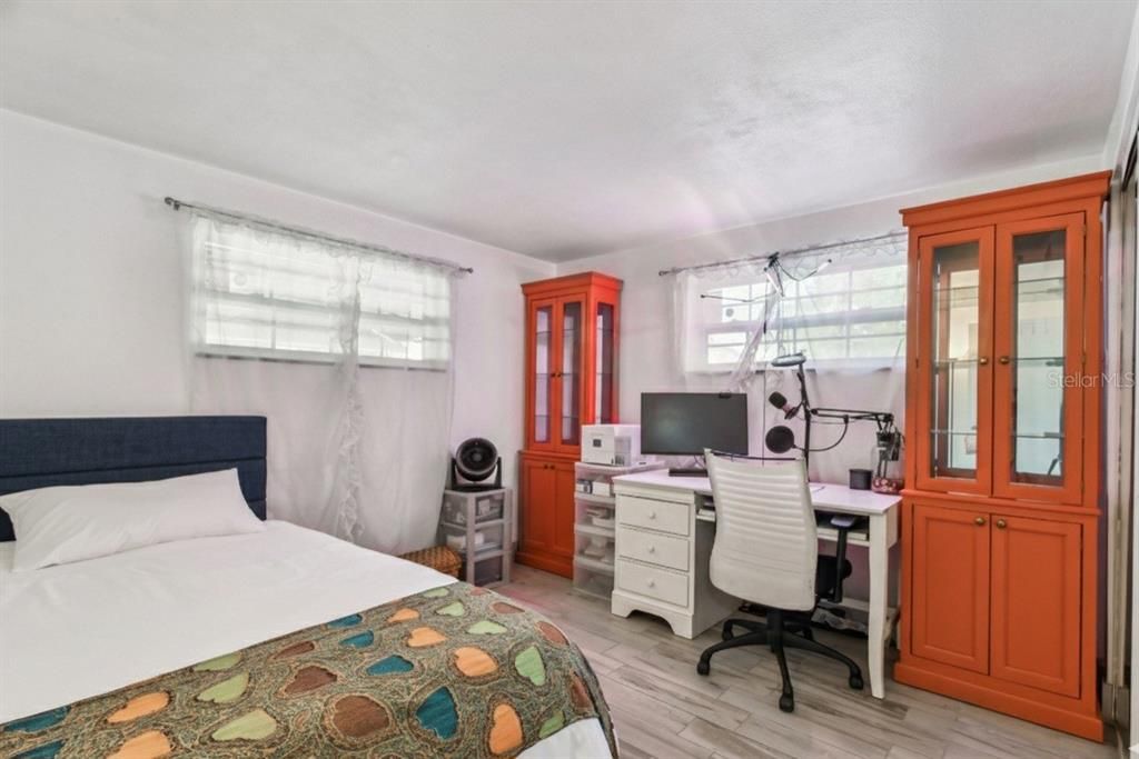 待售: $650,000 (3 贝兹, 2 浴室, 1683 平方英尺)