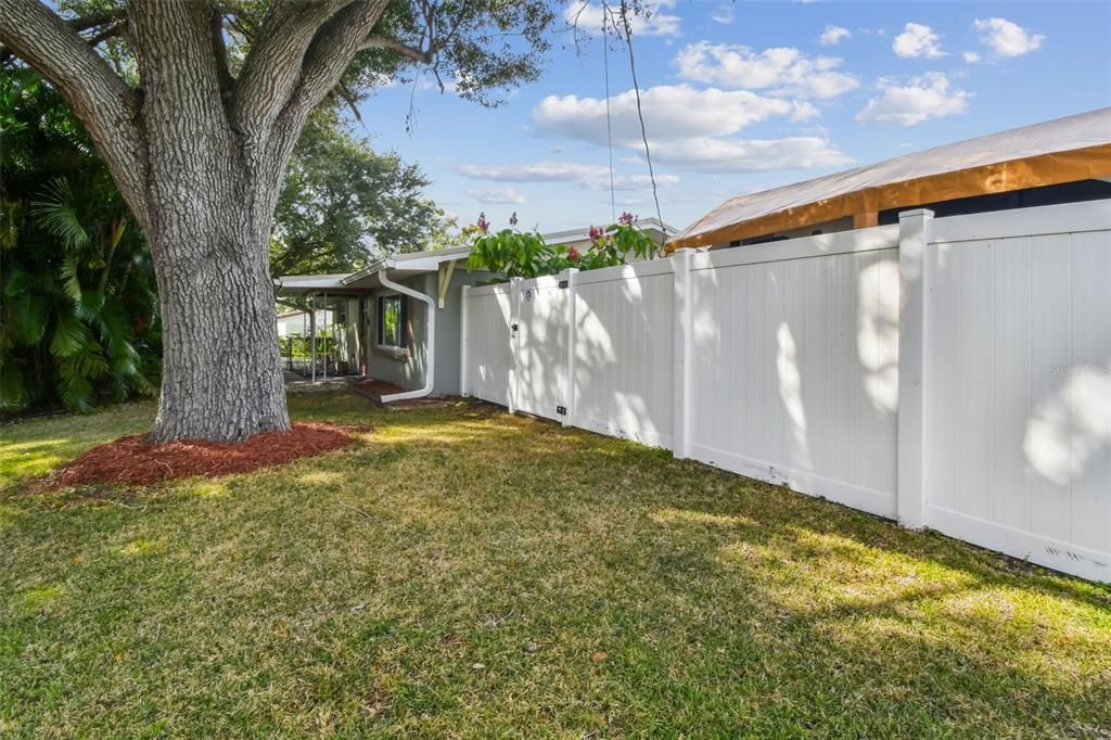 待售: $650,000 (3 贝兹, 2 浴室, 1683 平方英尺)