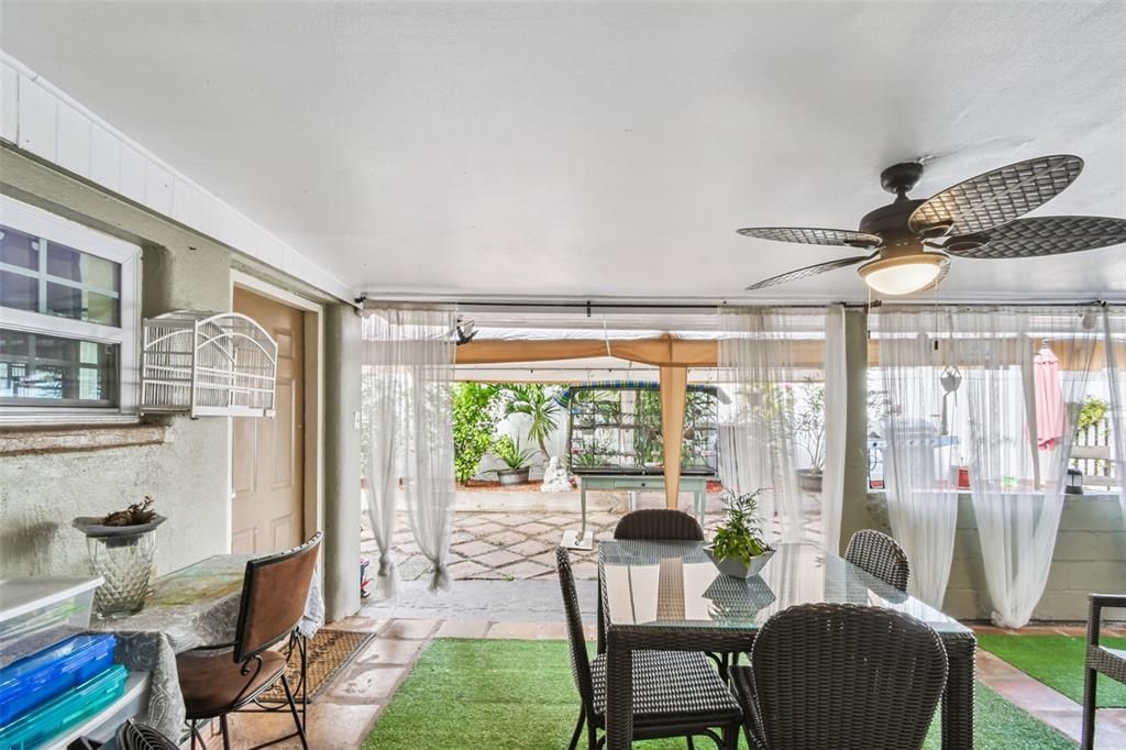 待售: $650,000 (3 贝兹, 2 浴室, 1683 平方英尺)