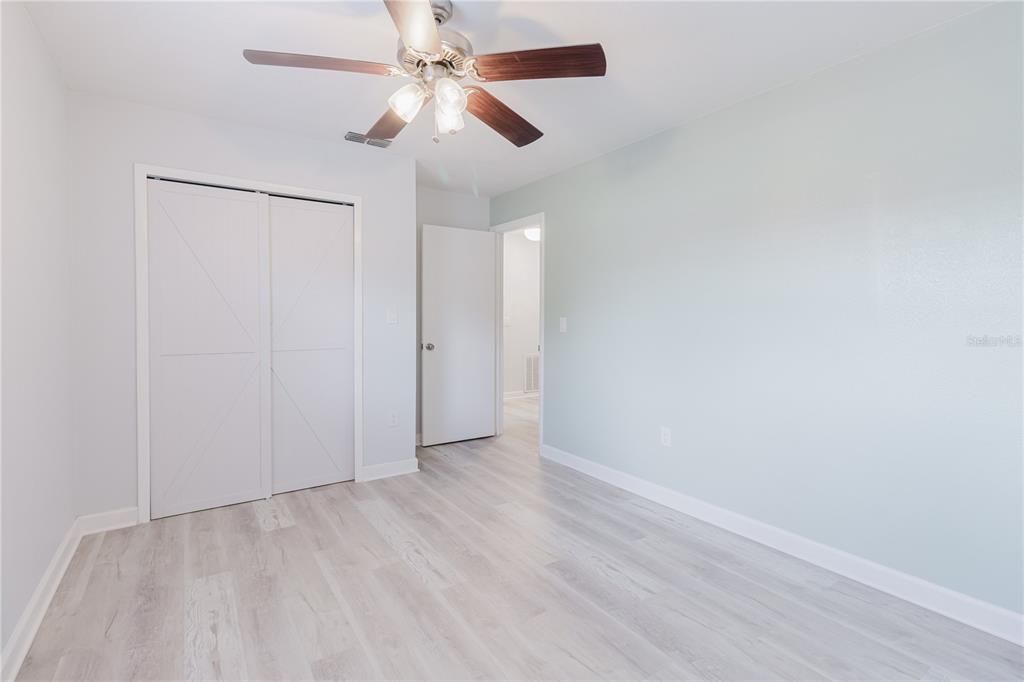 En Venta: $319,900 (3 camas, 2 baños, 1704 Pies cuadrados)