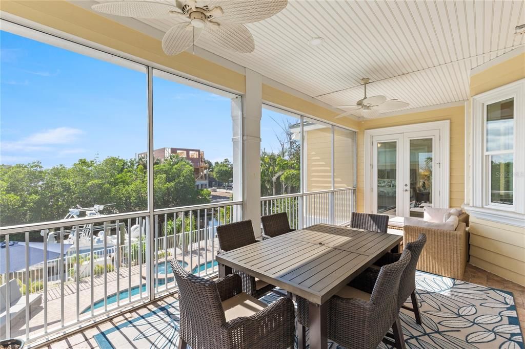 For Sale: $1,200,000 (4 beds, 4 baths, 3662 Square Feet)