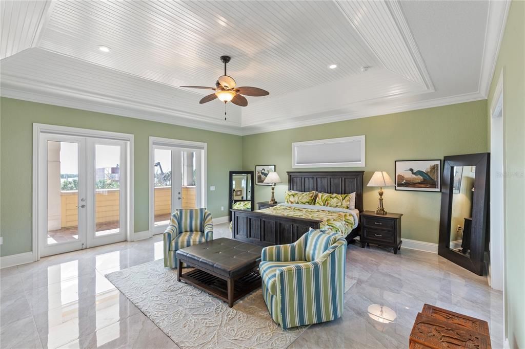 For Sale: $1,200,000 (4 beds, 4 baths, 3662 Square Feet)