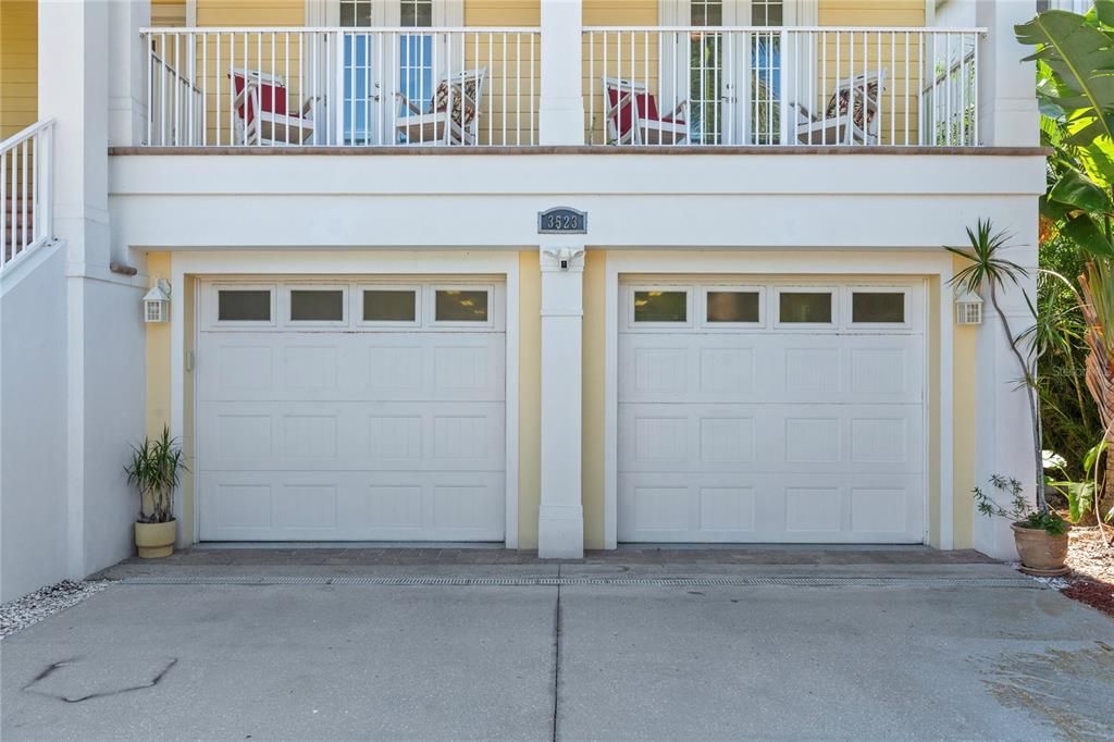 For Sale: $1,200,000 (4 beds, 4 baths, 3662 Square Feet)