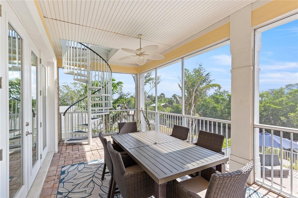 For Sale: $1,200,000 (4 beds, 4 baths, 3662 Square Feet)