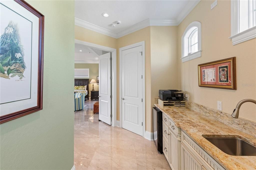 For Sale: $1,200,000 (4 beds, 4 baths, 3662 Square Feet)