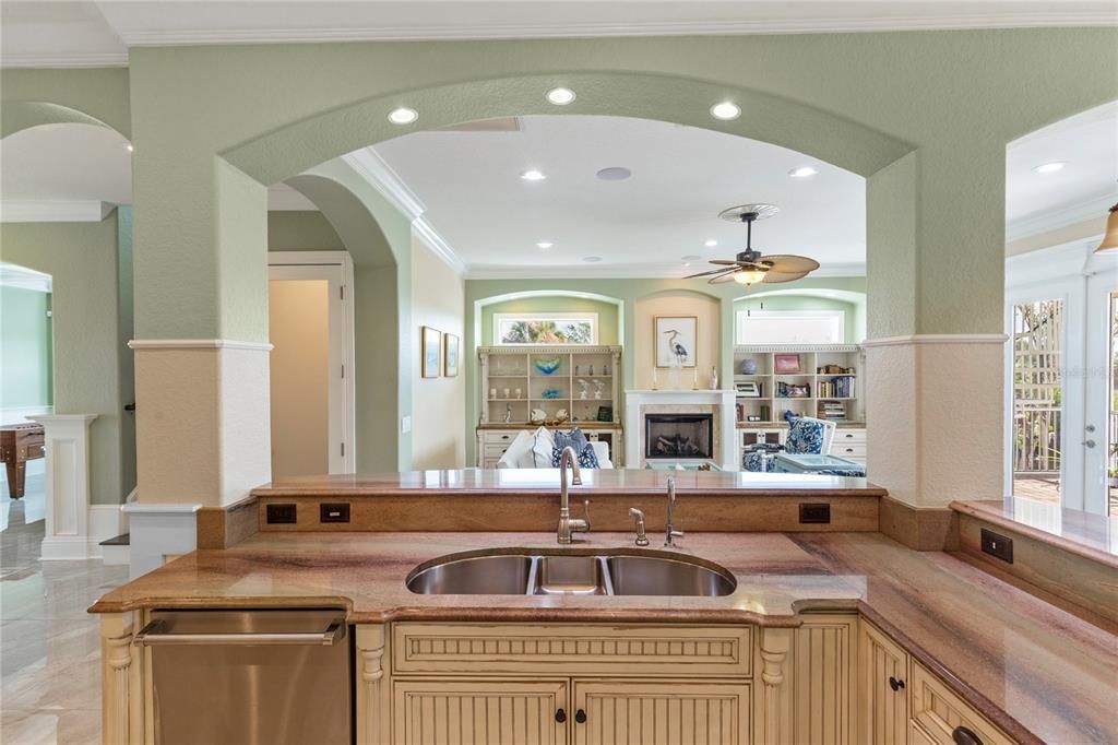 For Sale: $1,200,000 (4 beds, 4 baths, 3662 Square Feet)