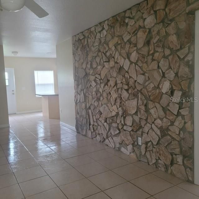 For Rent: $1,595 (2 beds, 2 baths, 1093 Square Feet)