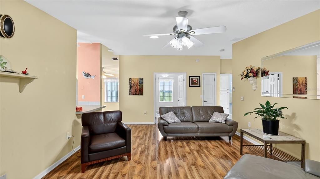 На продажу: $645,000 (3 спален, 2 ванн, 2188 Квадратных фут)