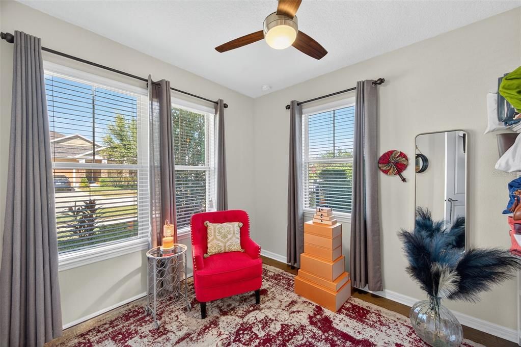 For Sale: $650,000 (5 beds, 4 baths, 3090 Square Feet)