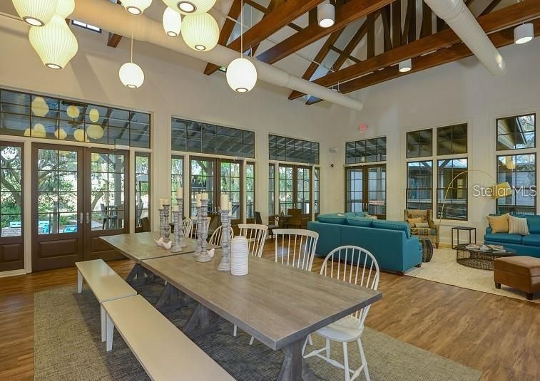 For Sale: $650,000 (5 beds, 4 baths, 3090 Square Feet)