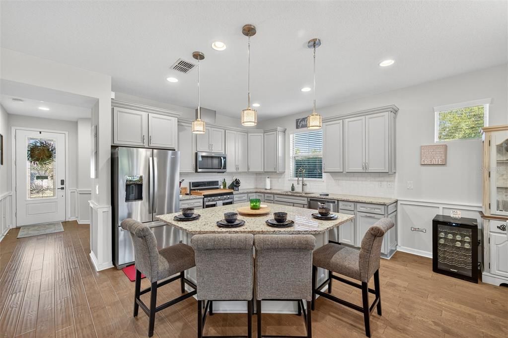 For Sale: $650,000 (5 beds, 4 baths, 3090 Square Feet)