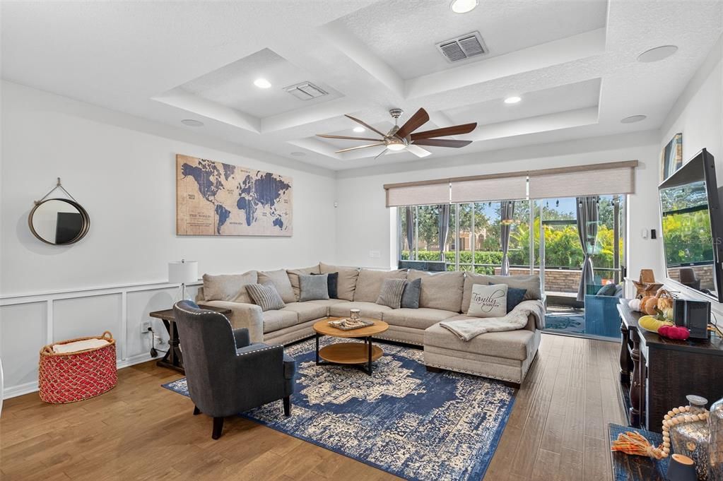 For Sale: $650,000 (5 beds, 4 baths, 3090 Square Feet)