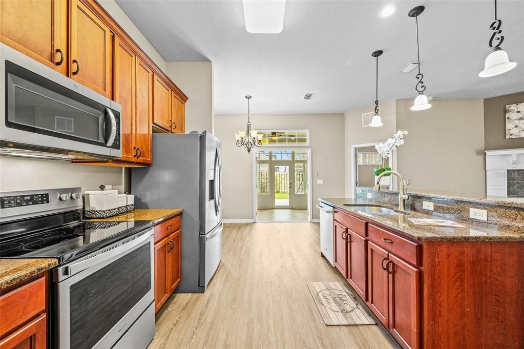 En Venta: $369,900 (3 camas, 2 baños, 1505 Pies cuadrados)