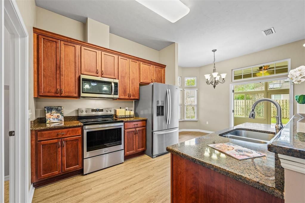 En Venta: $369,900 (3 camas, 2 baños, 1505 Pies cuadrados)