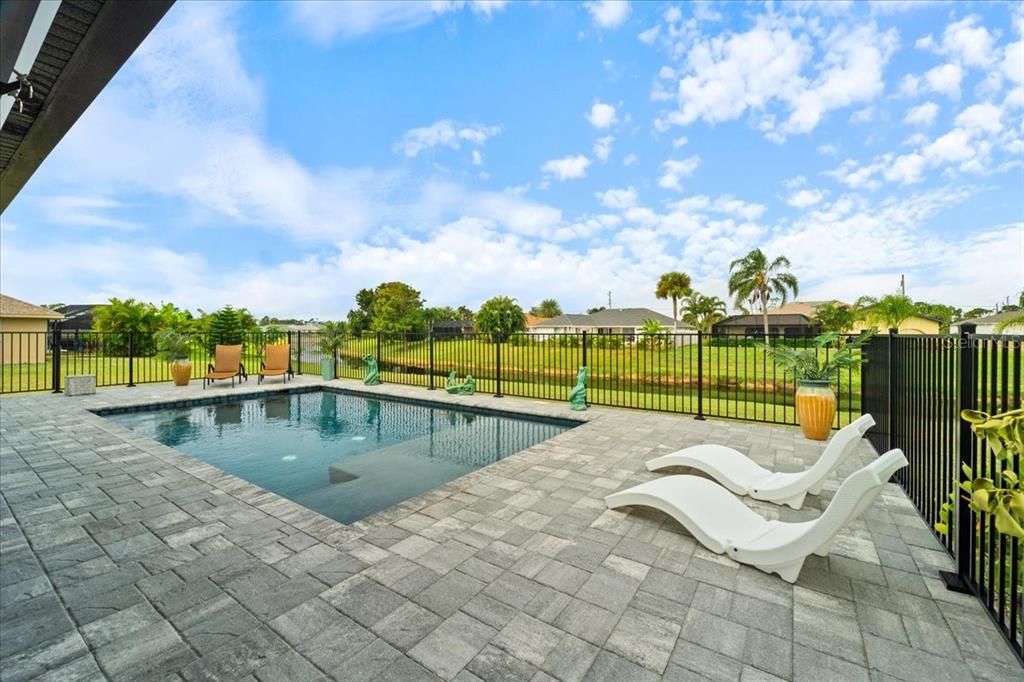 На продажу: $489,000 (3 спален, 2 ванн, 1700 Квадратных фут)