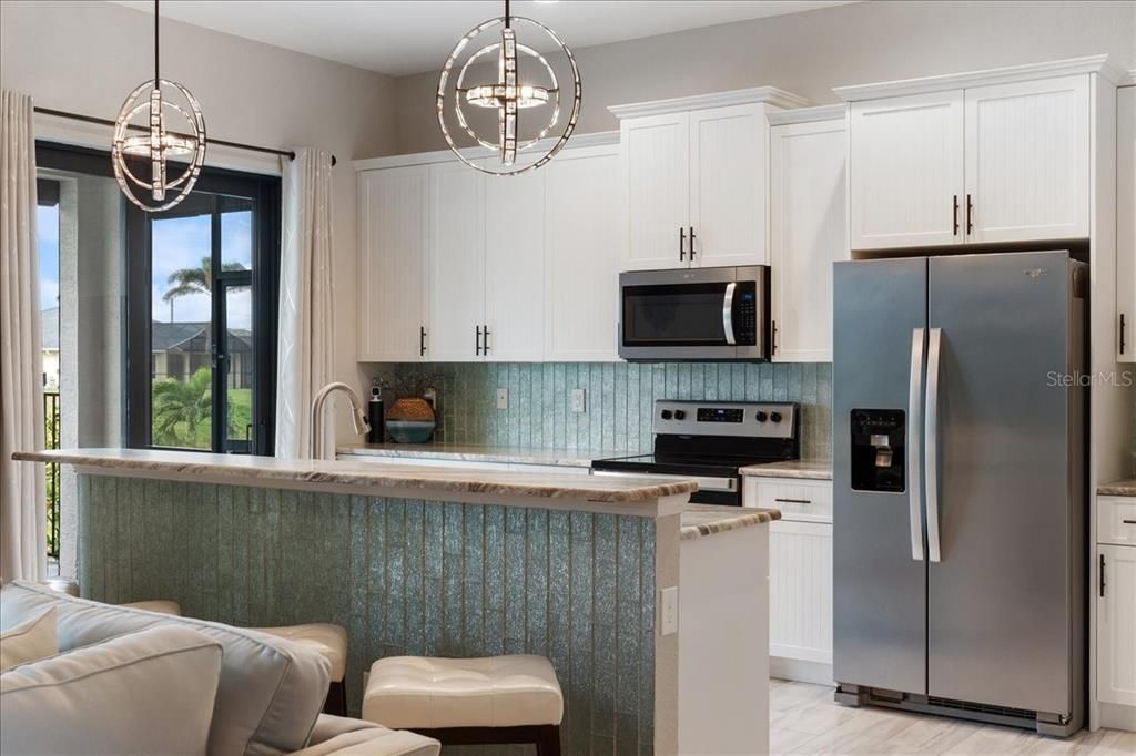 На продажу: $489,000 (3 спален, 2 ванн, 1700 Квадратных фут)