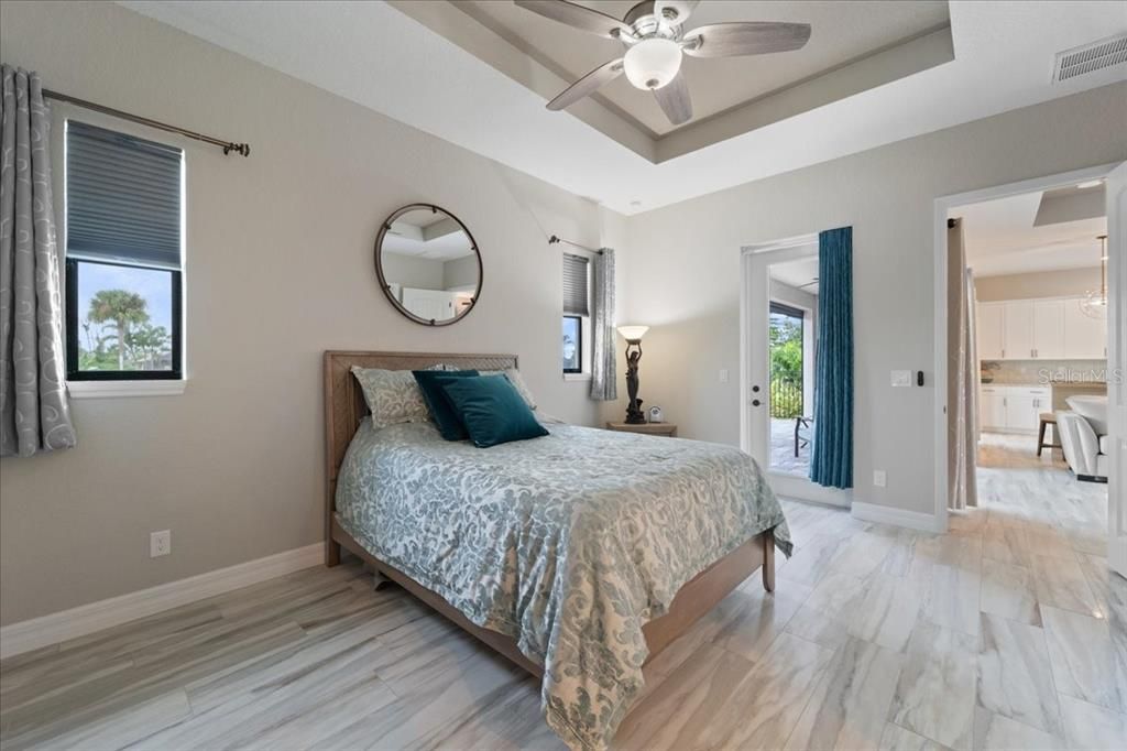 На продажу: $489,000 (3 спален, 2 ванн, 1700 Квадратных фут)