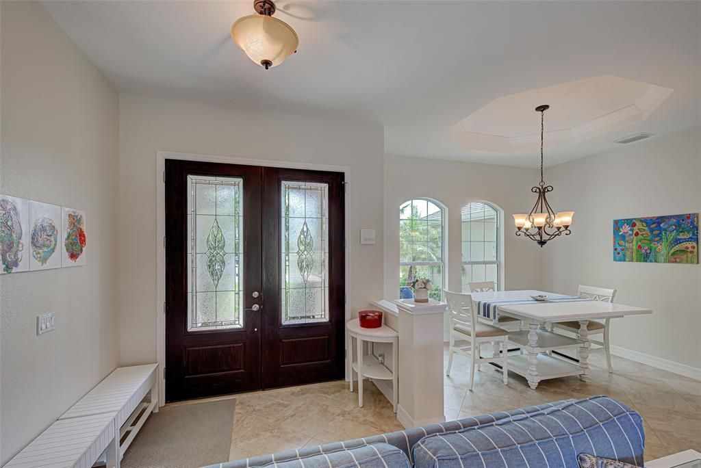 For Sale: $512,000 (3 beds, 2 baths, 1919 Square Feet)