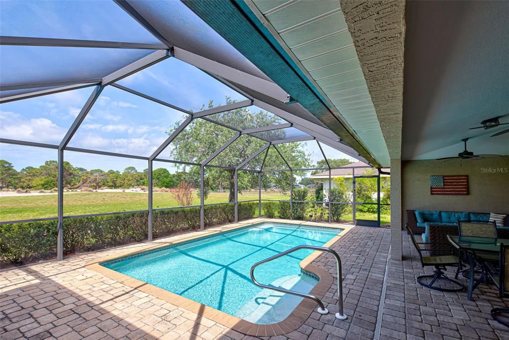 For Sale: $512,000 (3 beds, 2 baths, 1919 Square Feet)