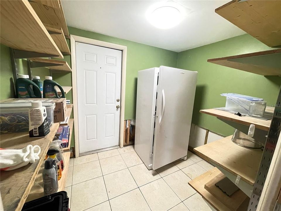 For Sale: $279,000 (4 beds, 2 baths, 1532 Square Feet)