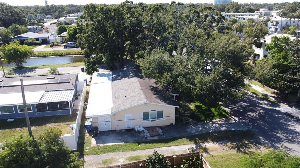 For Sale: $279,000 (4 beds, 2 baths, 1532 Square Feet)