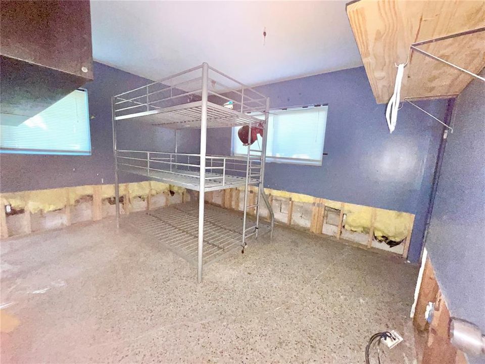 For Sale: $279,000 (4 beds, 2 baths, 1532 Square Feet)