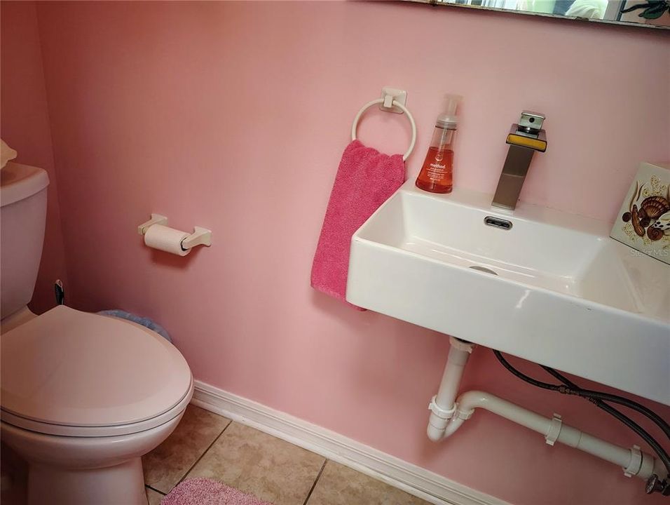 En Venta: $487,900 (4 camas, 2 baños, 2269 Pies cuadrados)