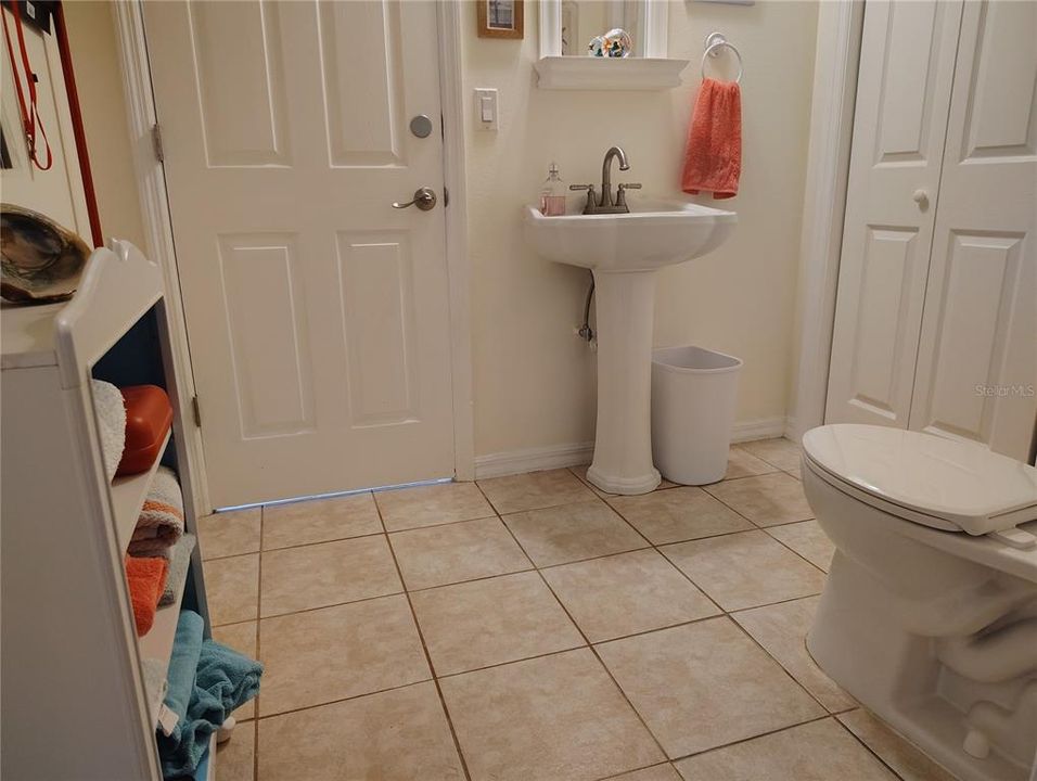 En Venta: $487,900 (4 camas, 2 baños, 2269 Pies cuadrados)