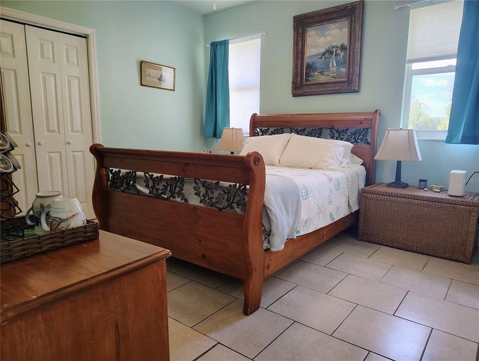 En Venta: $487,900 (4 camas, 2 baños, 2269 Pies cuadrados)