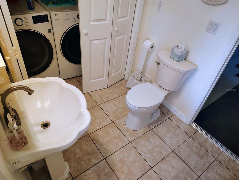 En Venta: $487,900 (4 camas, 2 baños, 2269 Pies cuadrados)