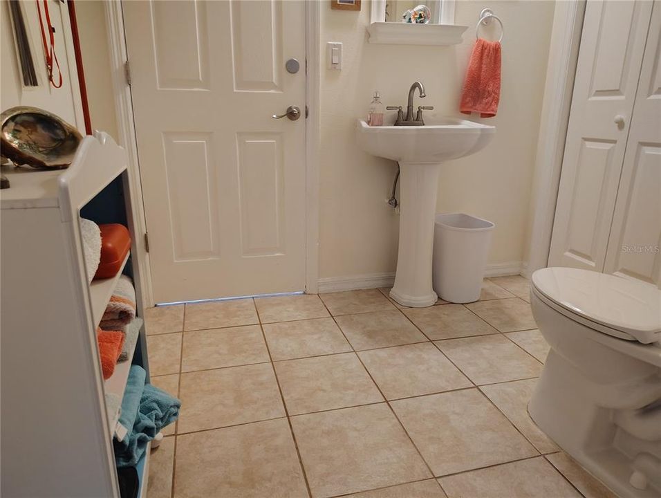 En Venta: $487,900 (4 camas, 2 baños, 2269 Pies cuadrados)