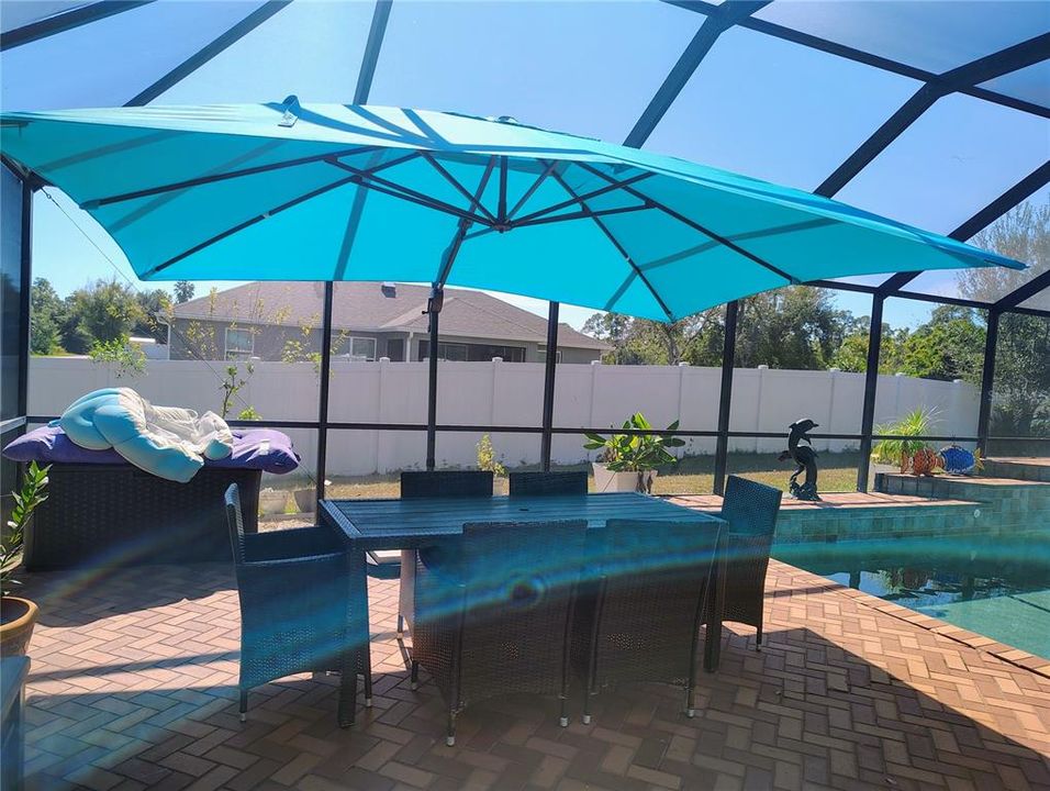 En Venta: $487,900 (4 camas, 2 baños, 2269 Pies cuadrados)