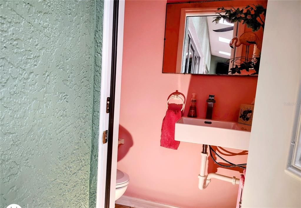 En Venta: $487,900 (4 camas, 2 baños, 2269 Pies cuadrados)