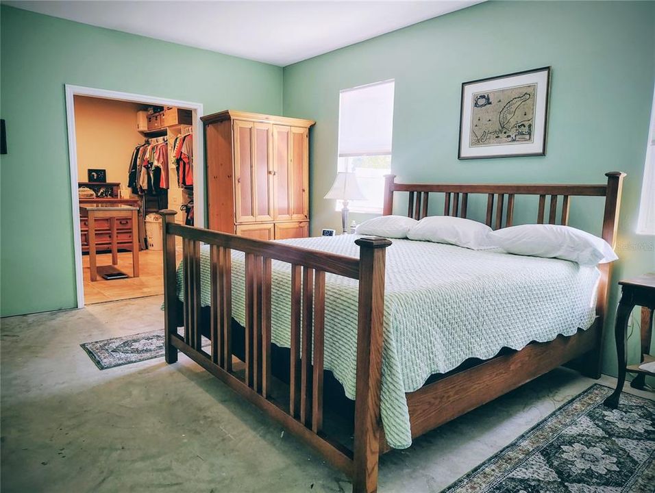 En Venta: $487,900 (4 camas, 2 baños, 2269 Pies cuadrados)