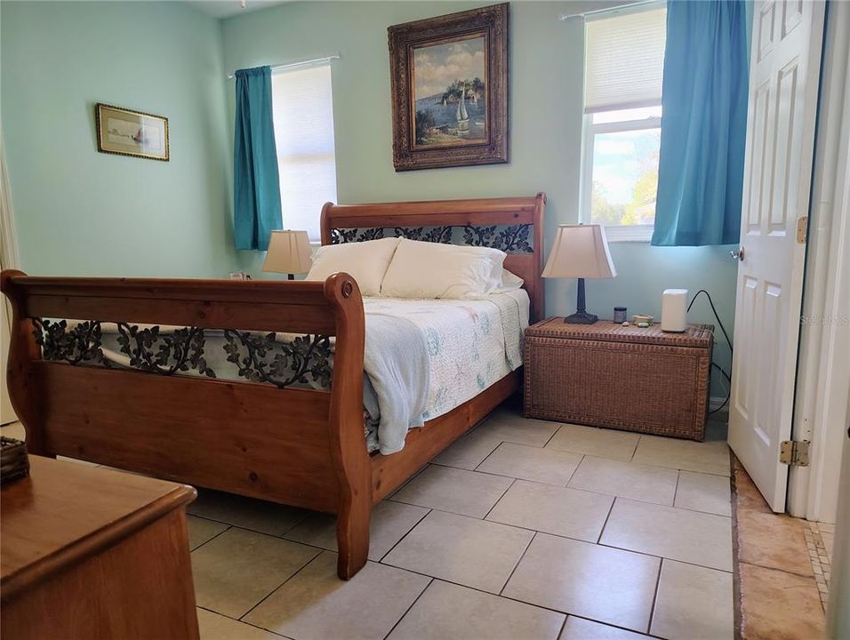 En Venta: $487,900 (4 camas, 2 baños, 2269 Pies cuadrados)