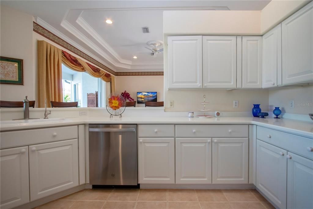 For Sale: $655,000 (3 beds, 2 baths, 2197 Square Feet)