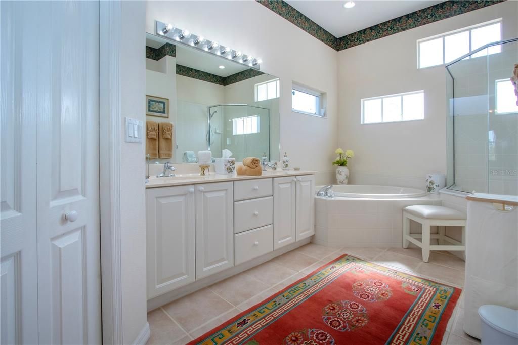 For Sale: $655,000 (3 beds, 2 baths, 2197 Square Feet)