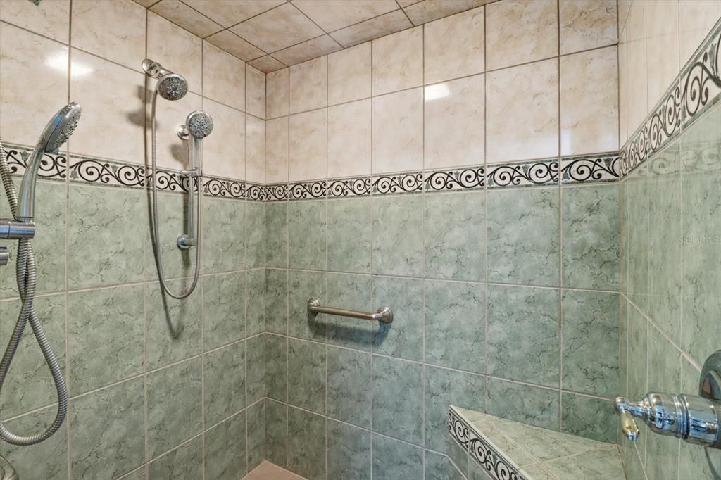 На продажу: $579,000 (4 спален, 3 ванн, 2527 Квадратных фут)