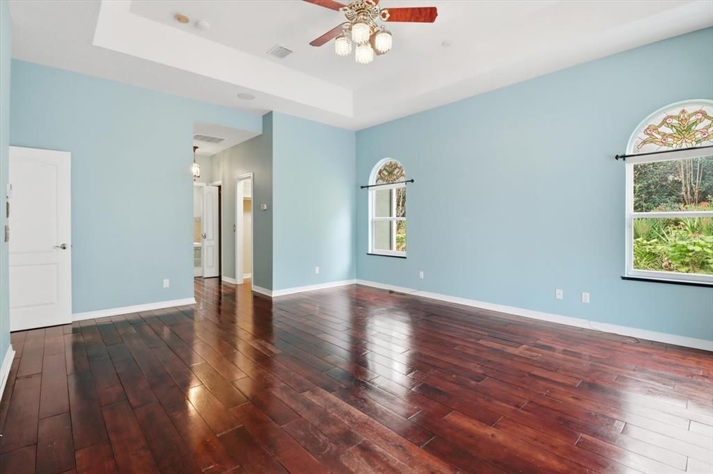 На продажу: $579,000 (4 спален, 3 ванн, 2527 Квадратных фут)