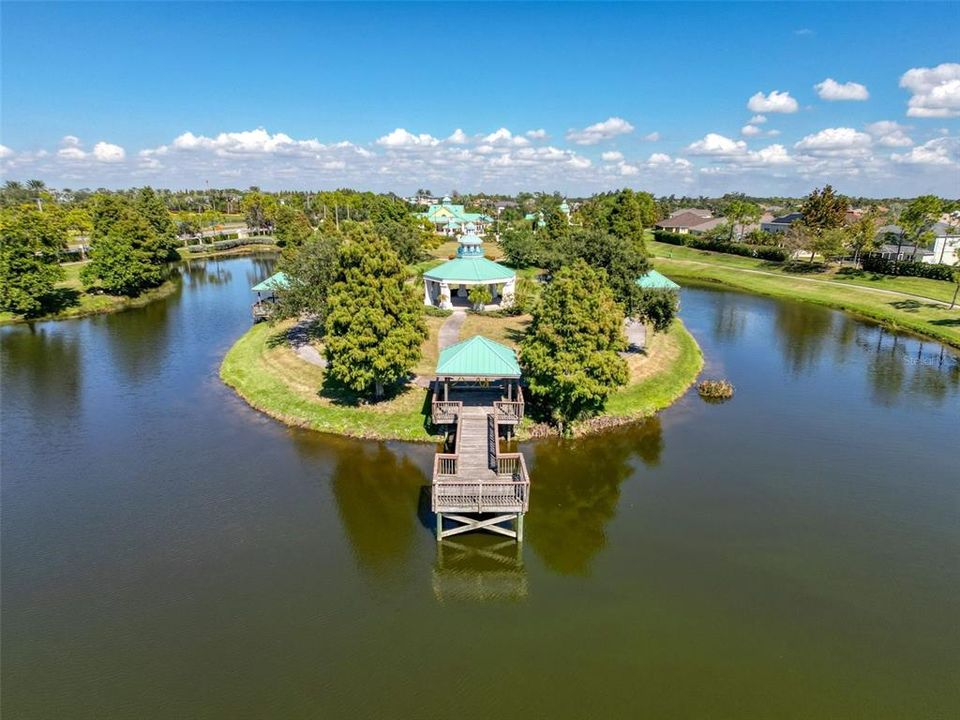 For Sale: $740,000 (4 beds, 3 baths, 2664 Square Feet)