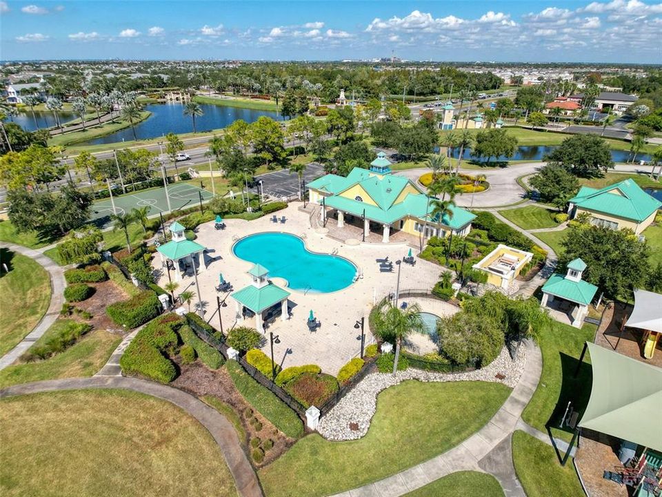 For Sale: $740,000 (4 beds, 3 baths, 2664 Square Feet)