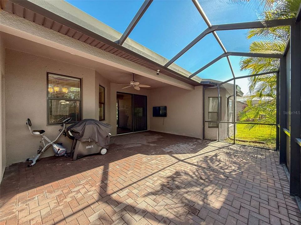 For Sale: $740,000 (4 beds, 3 baths, 2664 Square Feet)