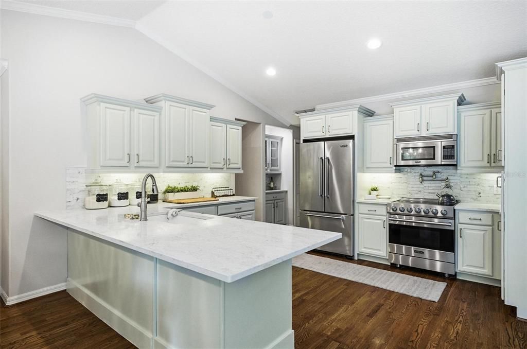 En Venta: $1,595,000 (4 camas, 2 baños, 2312 Pies cuadrados)