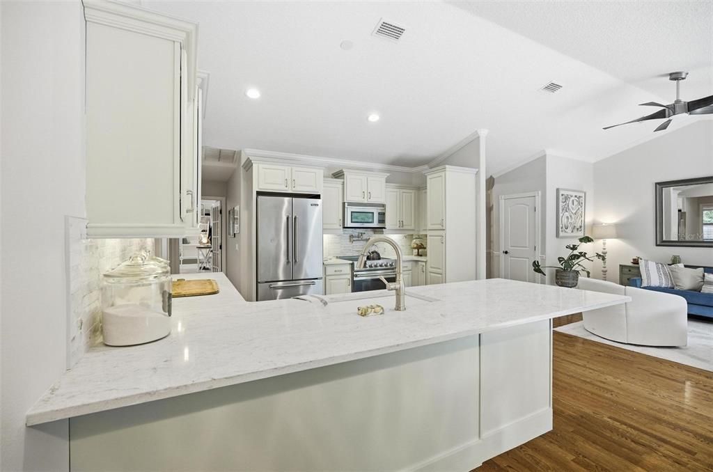 En Venta: $1,595,000 (4 camas, 2 baños, 2312 Pies cuadrados)