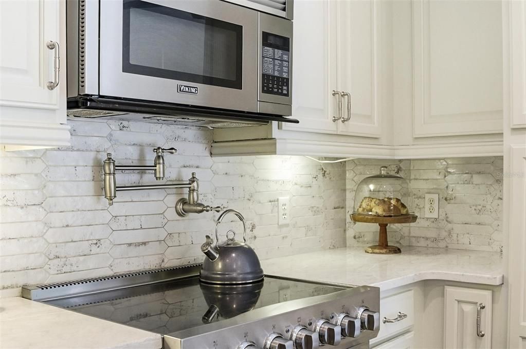 En Venta: $1,595,000 (4 camas, 2 baños, 2312 Pies cuadrados)