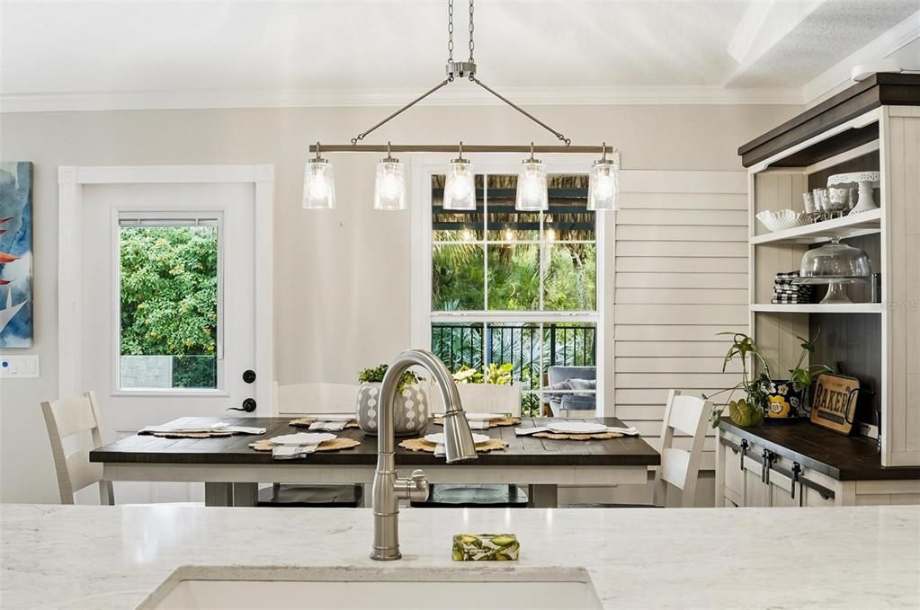 En Venta: $1,595,000 (4 camas, 2 baños, 2312 Pies cuadrados)