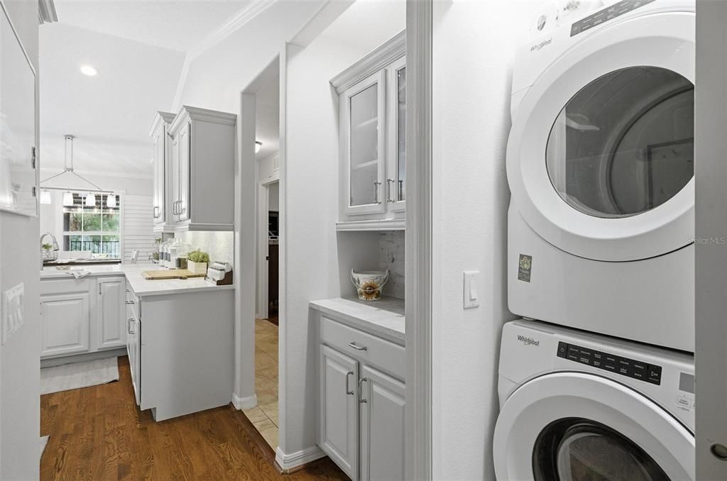 En Venta: $1,595,000 (4 camas, 2 baños, 2312 Pies cuadrados)